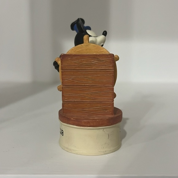 Disney Lenox Steamboat Willie Movie Star Mickey Mouse Thimble Figurine - Picture 6 of 6